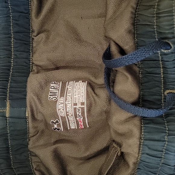 Under Armour Running Short - Picture 2 of 3